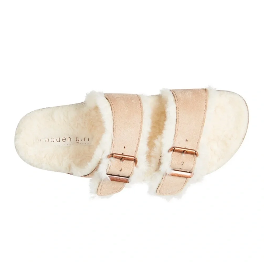 “NIB” Madden Girl Women's Butterfly Fluffy Footbed Sandals - Picture 3 of 11